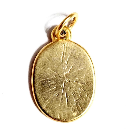 Gold Metal Engraved Branch Oval Charm 11x18mm - Picture 5 of 5